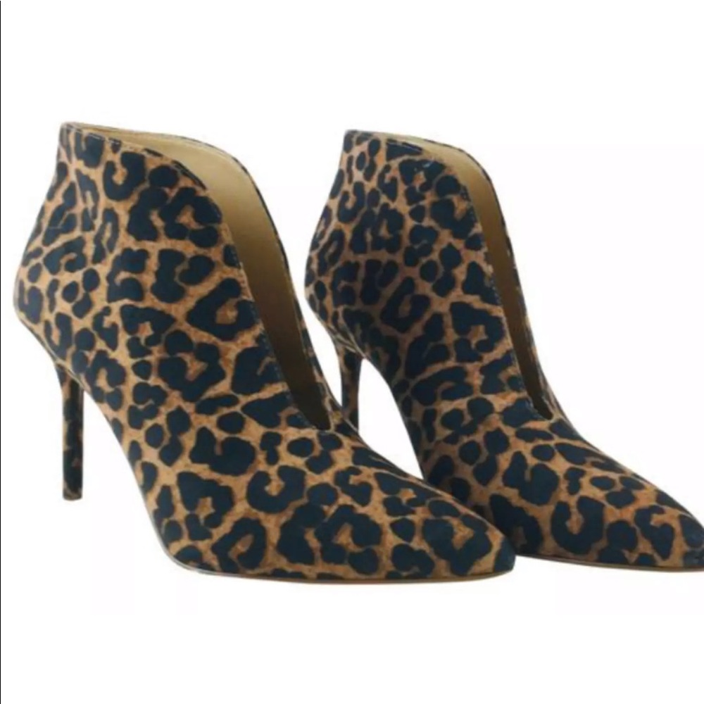 Jessica Simpson Womens Booties Leopard